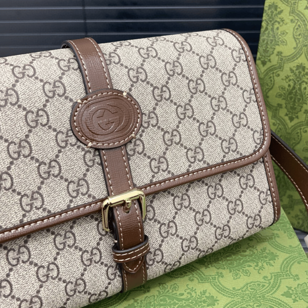 Gucci Gg Supreme Flap Messenger Bag Beige 9.8 Inches