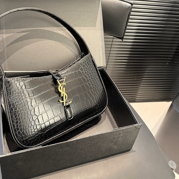 Saint Laurent Le 5 À 7 Hobo Bag Black Croc 9.4 Inches 657228DZESW1062