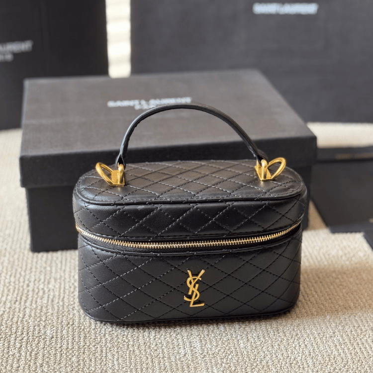 Saint Laurent Quilted Mini Vanity Bag Black 7.1 Inches 7667311El071000