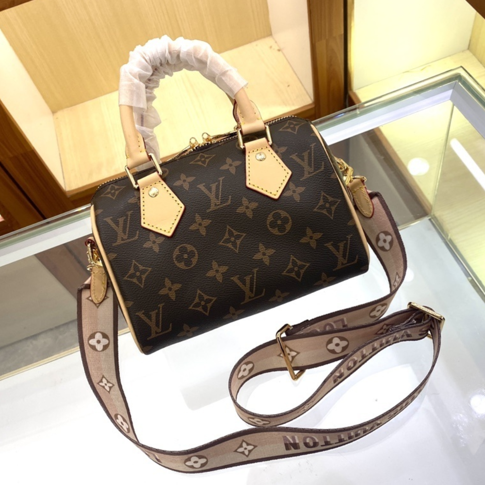 Louis Vuitton Speedy Bandouilière 20 Brown 8.1 Inches M46234
