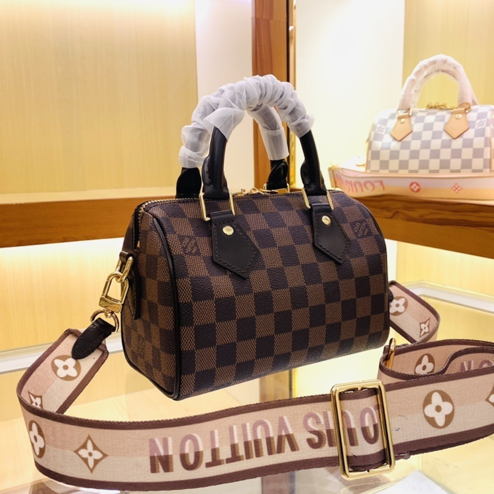 Louis Vuitton Speedy Bandouilière 20 Brown 8.1 Inches M46234