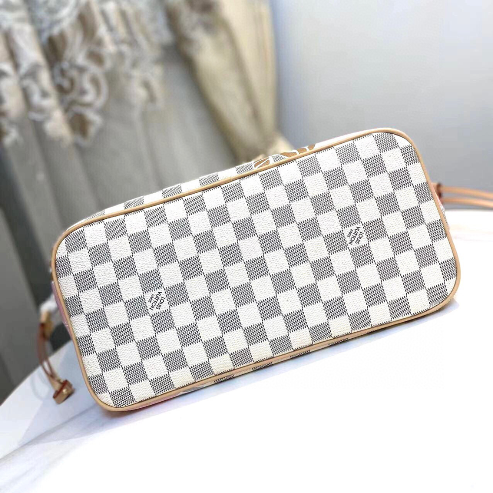 Louis Vuitton Neverfull MM Damier Azur Summer Trunks Pink 12.2 Inches M46329