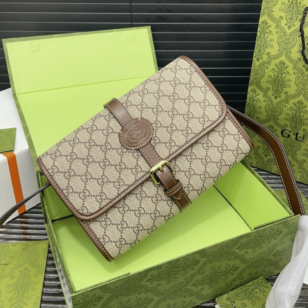 Gucci Gg Supreme Flap Messenger Bag Beige 9.8 Inches