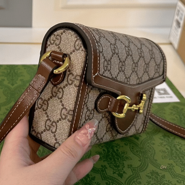Gucci Horsebit 1955 Box Phone Bag Brown 7.1 Inches