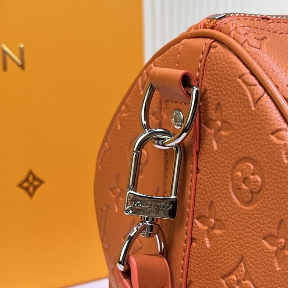 Louis Vuitton Keepall Bandoulière 50 Bag Orange 19.7 Inches M20963