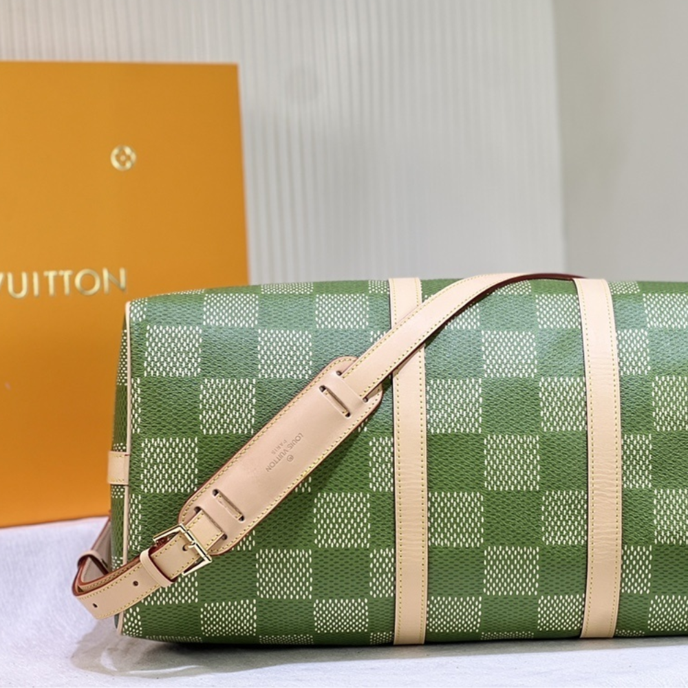 Louis Vuitton Keepall Bandoulière 50 Bag Green 19.7 Inches N40667