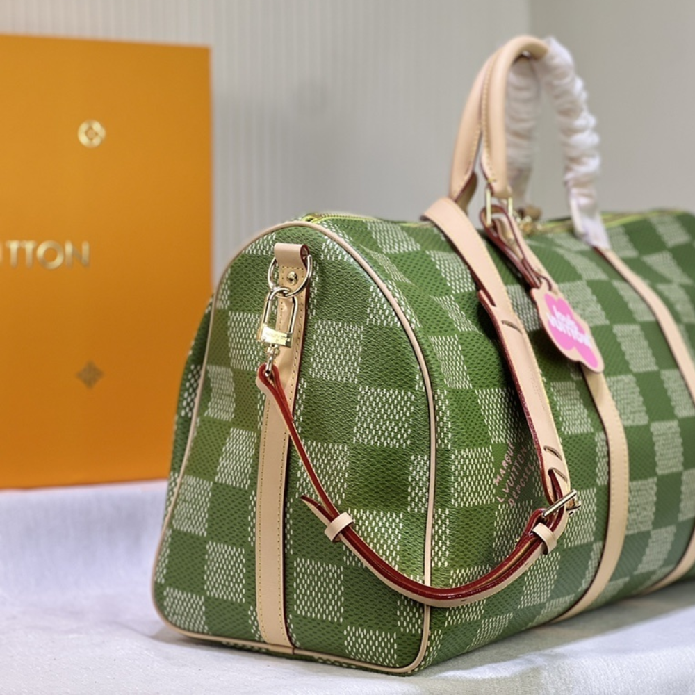 Louis Vuitton Keepall Bandoulière 50 Bag Green 19.7 Inches N40667