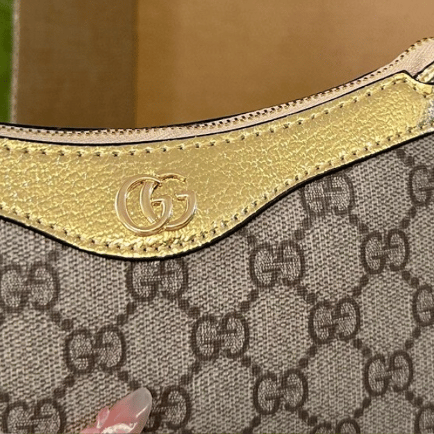 Gucci Ophidia Mini Gold Chain Bag Beige 7.5 Inches ‎764960 KAAAH 9746