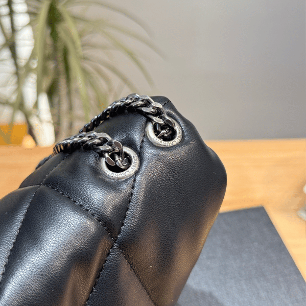 Saint Laurent Loulou Bag Black Nappa 8.7 Inches 5774761El001000
