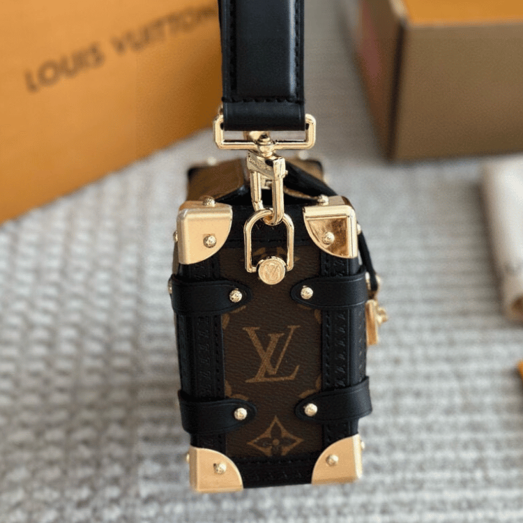 Louis Vuitton Side Trunk Mini Monogram, 7.1 in