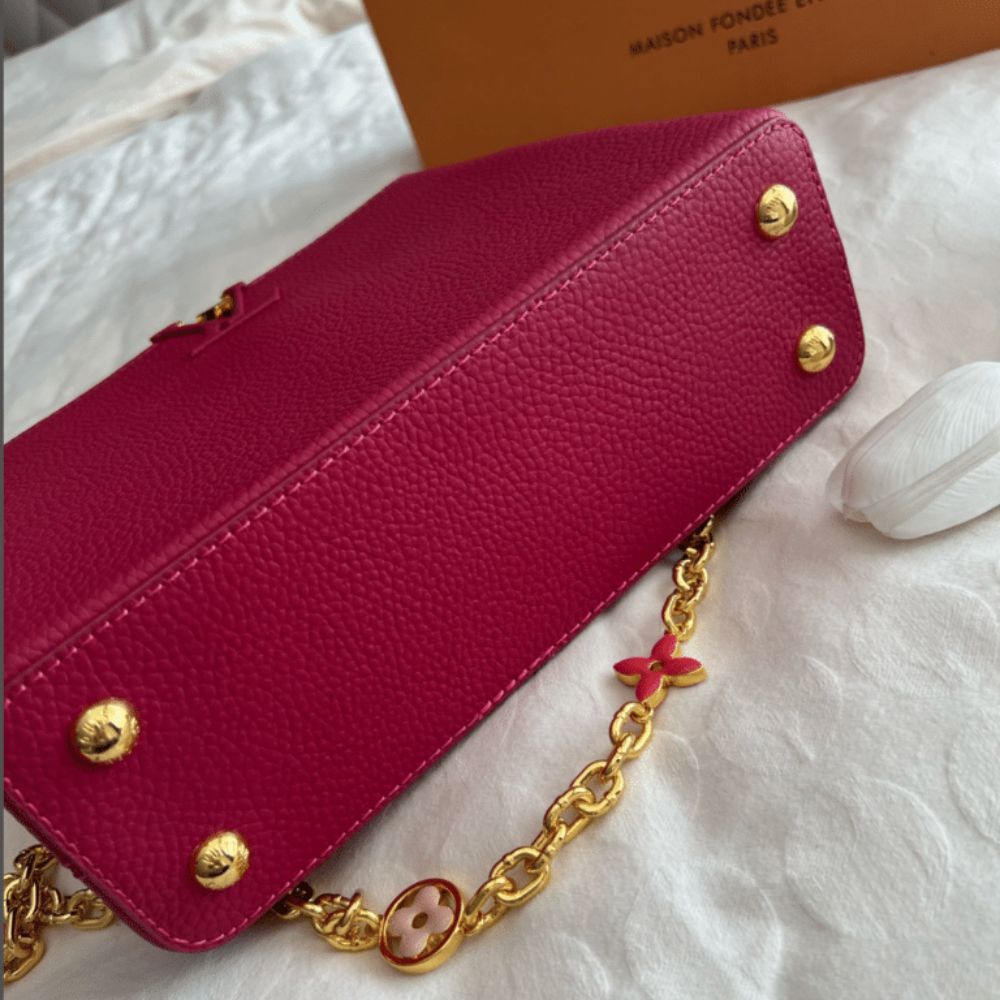 Louis Vuitton Capucines MM Bag Dark Pink 10.6 Inches M20845